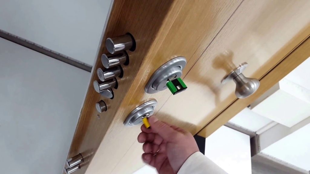 Apertura de puertas - Click Cerrajeros