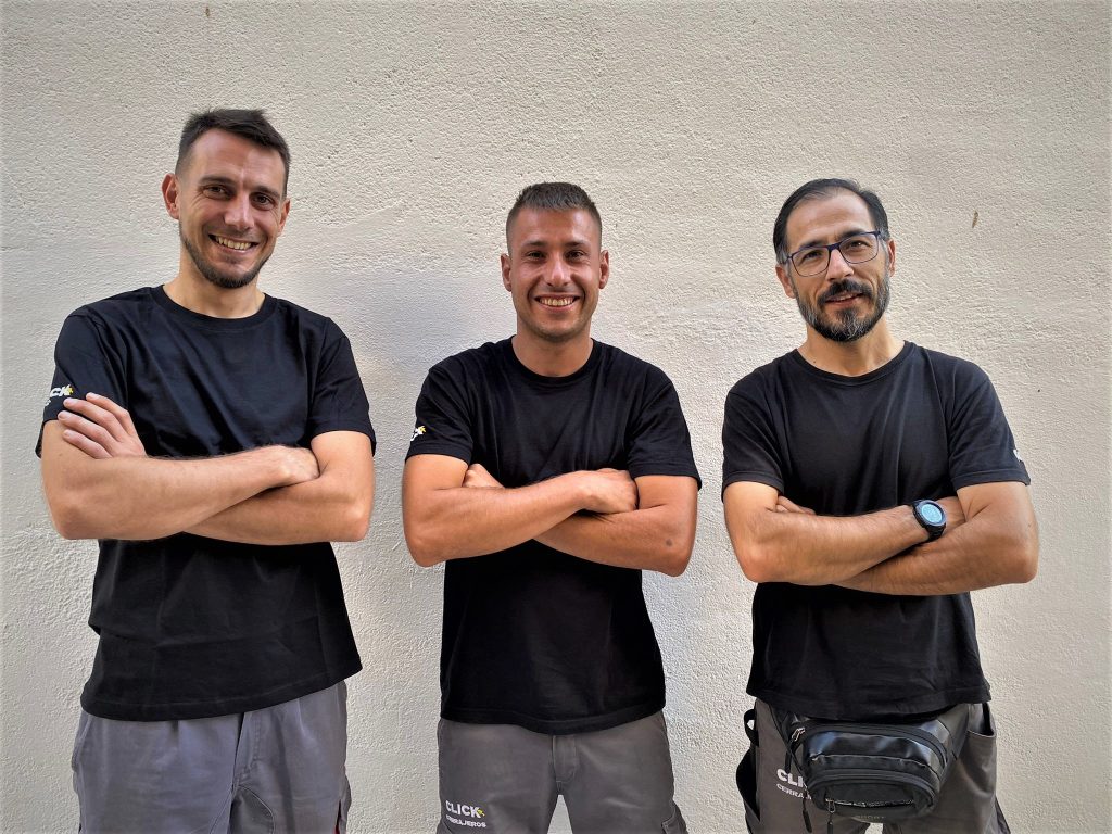 equipo click cerrajeros madrid urgencias buenos baratos confianza